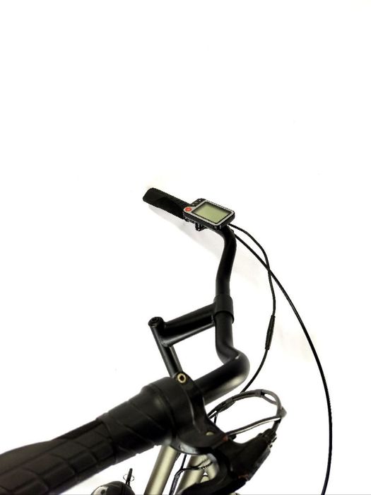 Стильный электрический самокат