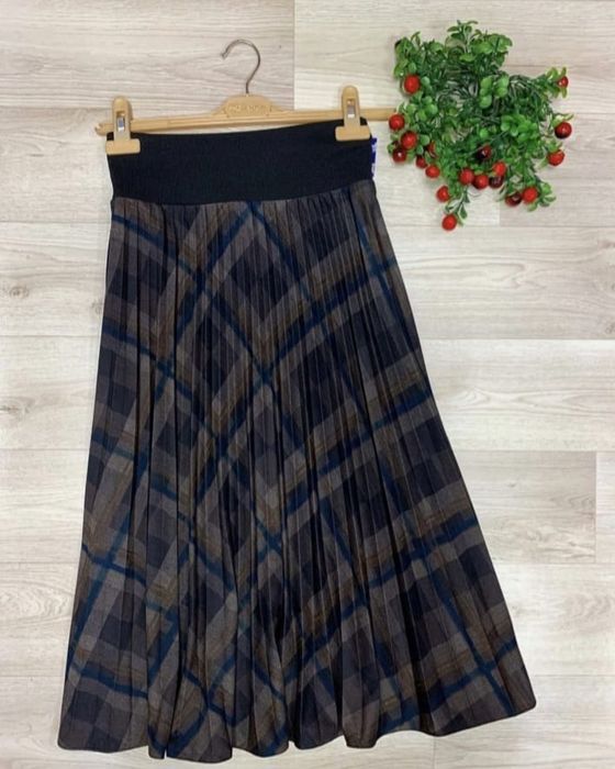 Юбка, пиджак, рубашка, футболка