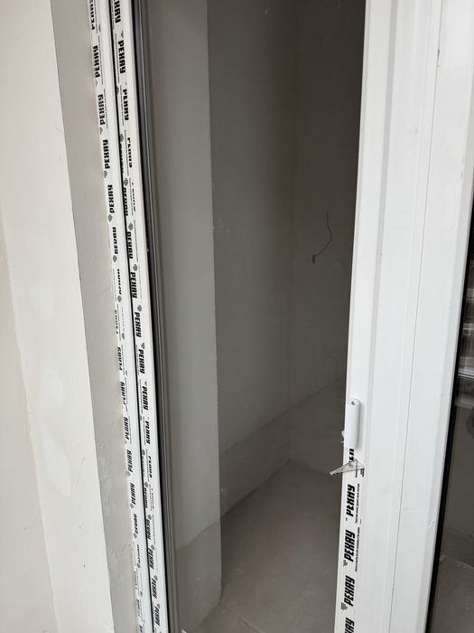 Отдам даром балконную дверь с окном