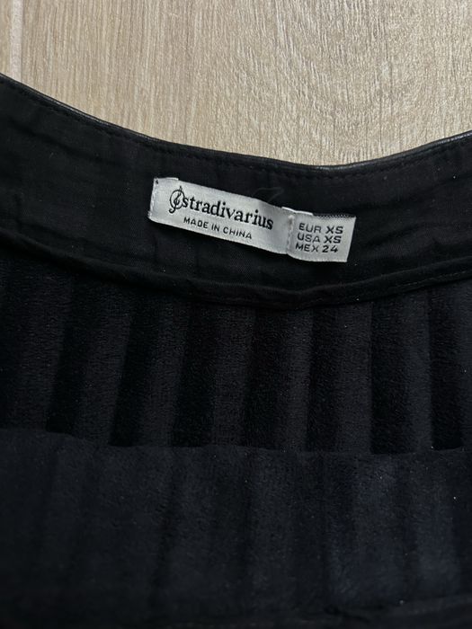 Fusta piele Stradivarius XS