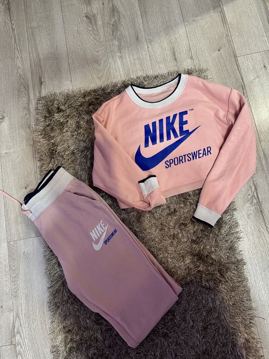 Lot Haine Originale pentru Resell