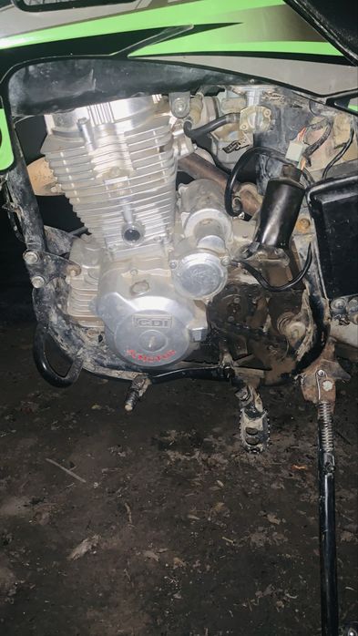 Эндуро 250 кубов продам