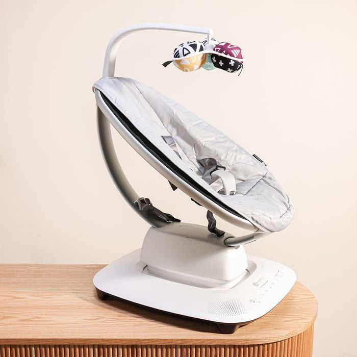 Детская Электро Качель 4moms в идеальном состоянии