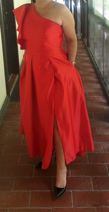 Rochie de seară satin roșie