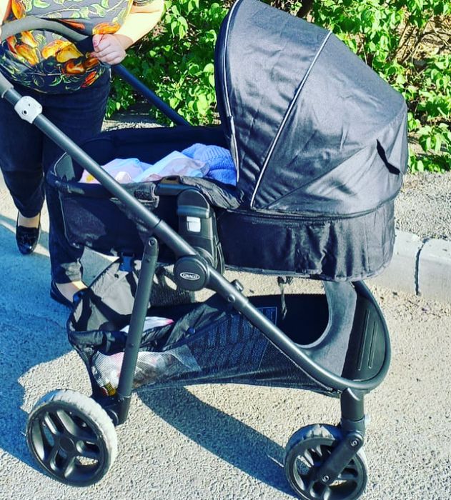 Детская коляска для детей