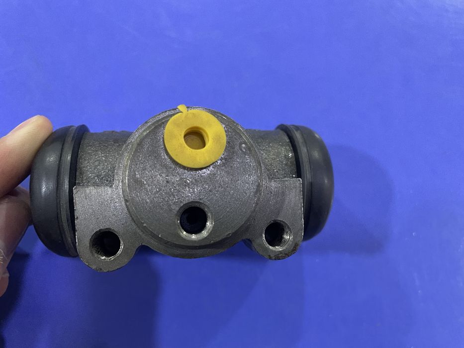 рабочий цилинтр для автокары