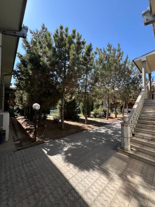 Hovli Sotiladi Продаётся участок