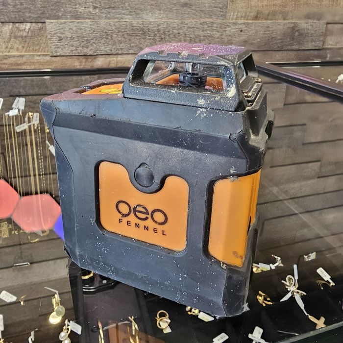 Amanet F28: Nivelă laser Geo 1X-360 Green (P)