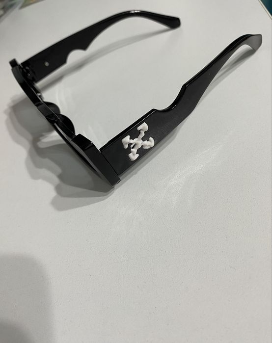Ochelari “ OFF-WHITE” Caddy
