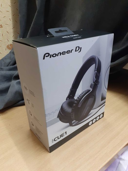 Продам Наушники Pioneer HDJ-CUE1 DJ черные