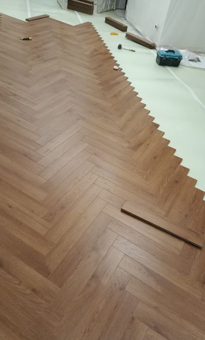 Укладка Ламината