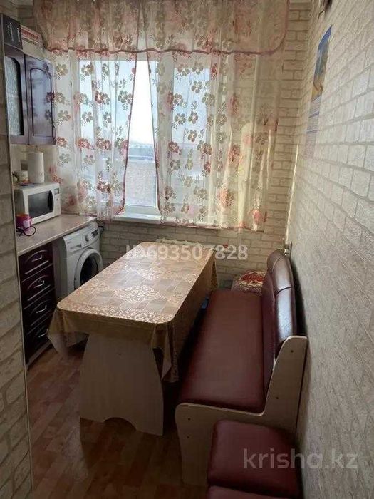 Продам 4 комн 18мкр