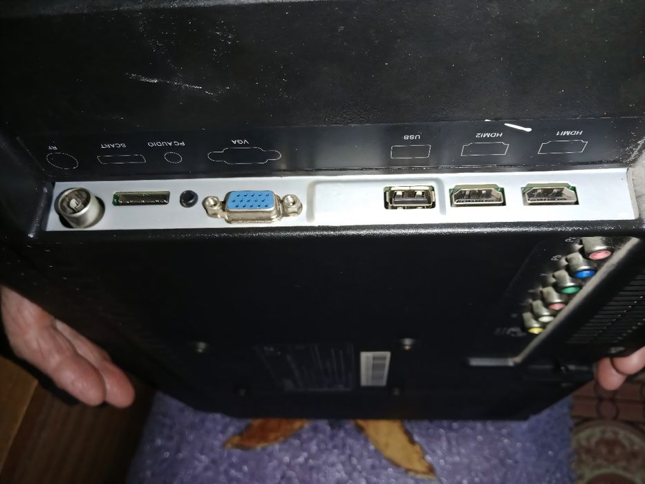 Телевизор Haier LE19C600