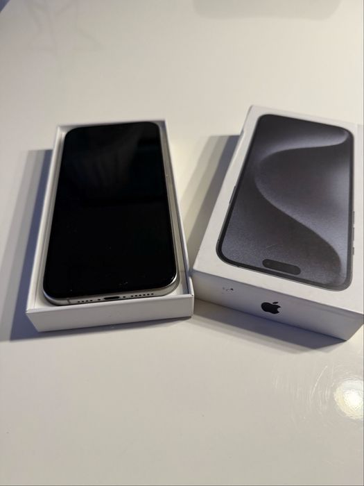 iPhone 15 pro max/89% baterie natural