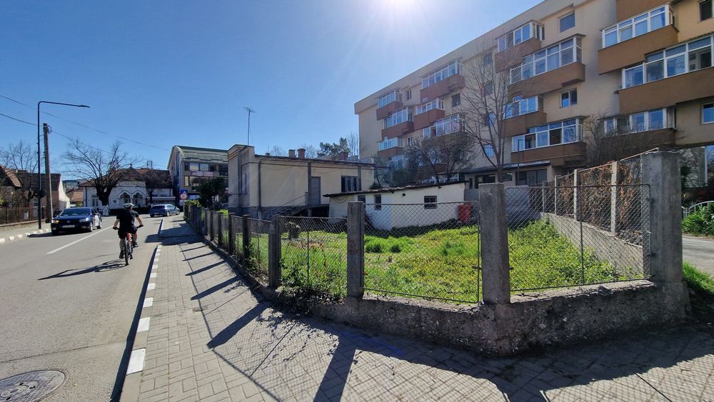 Inchiriez casă in centrul orasului Ramnicu-Valcea