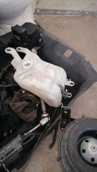 Части за Алфа 147