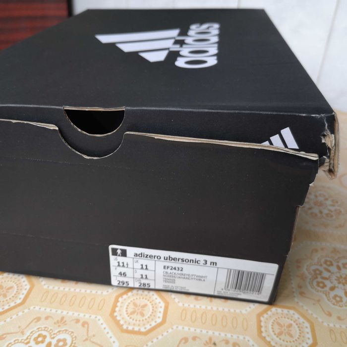 Vand Adidas Adizero Ubersonic 3 A, provenienta Germania, nou, 300 lei!