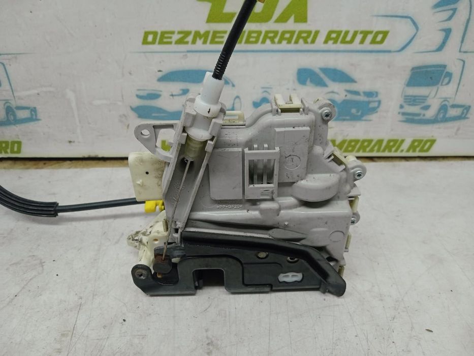 Broasca dreapta fata 8j1837016c Audi A5 8T [facelift] [2011 - 2016]