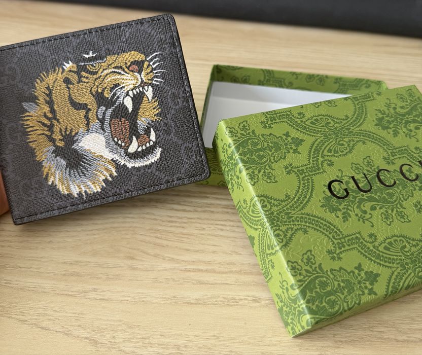 Portofel Gucci cu Cutie