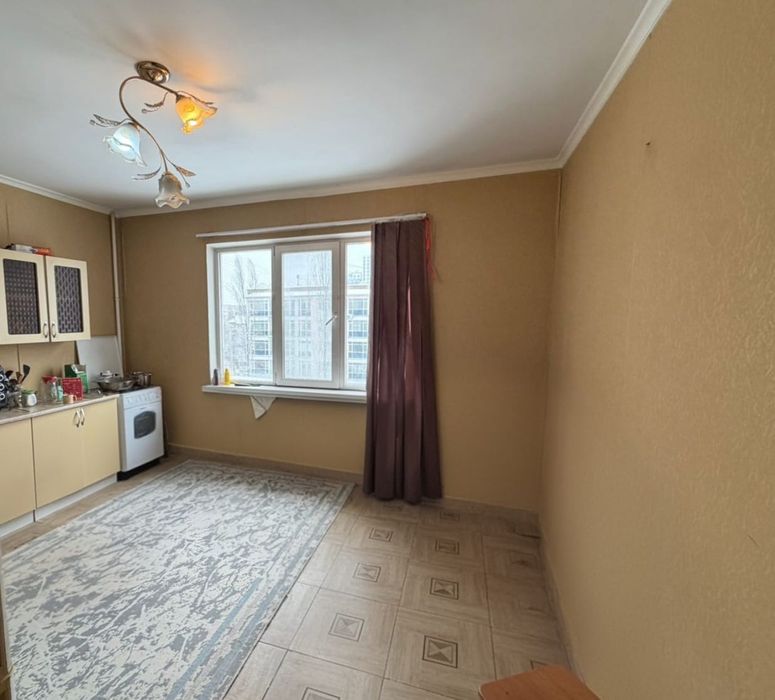 Срочная продажа! 1 ком. в Мамыр 3!