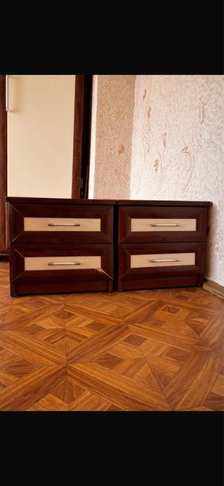 Продам тумбочки прикроватные