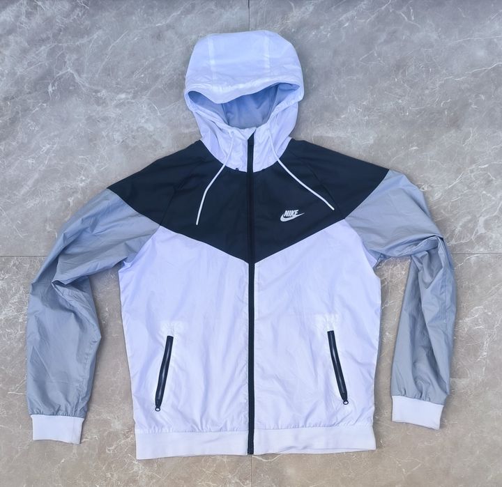 Nike яке размер M