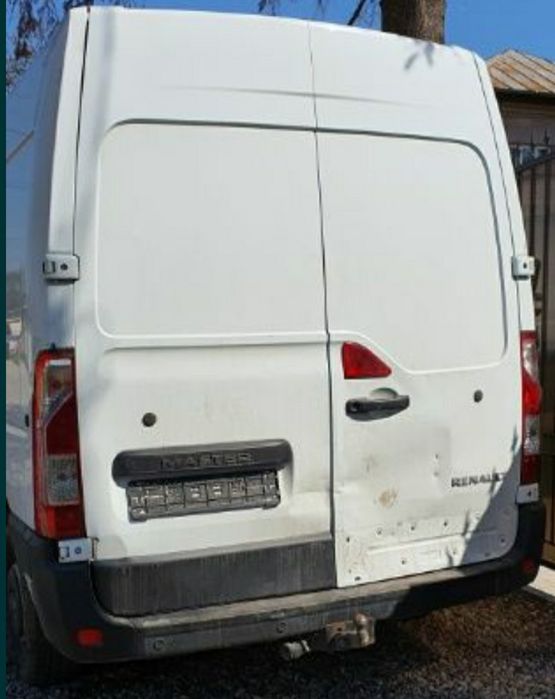 Dezmembrez renault master 2014 2.3 motor cutie 6 trepte tractiune fata