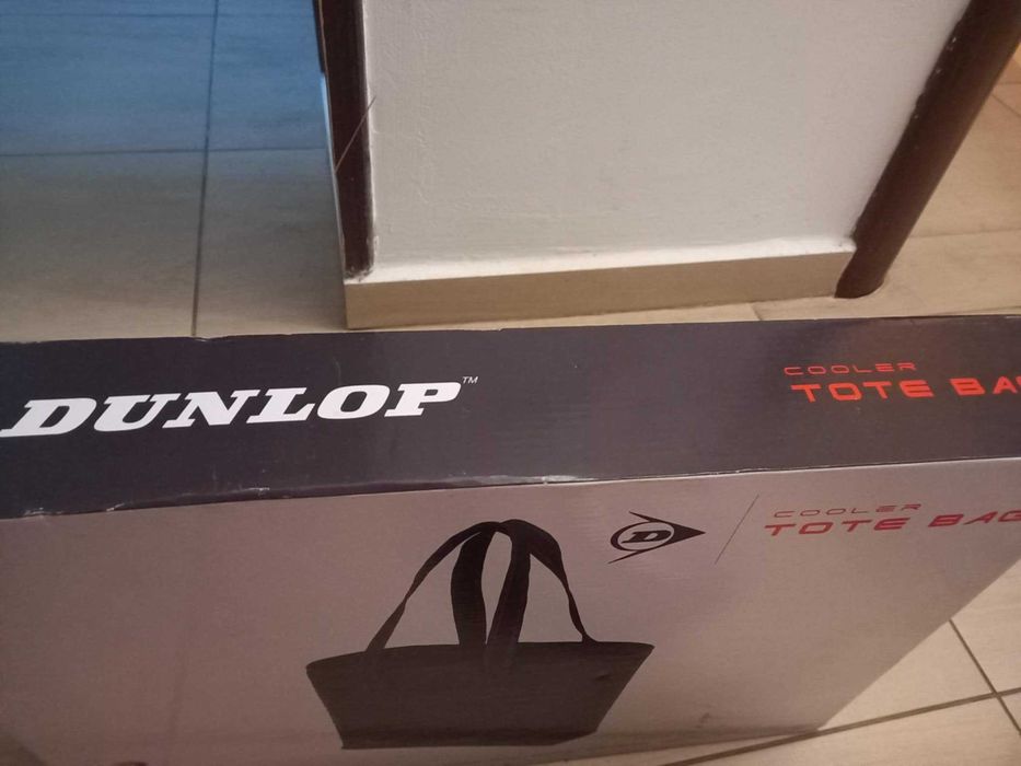 geanta termoizolanta Dunlop- noua,sigilata