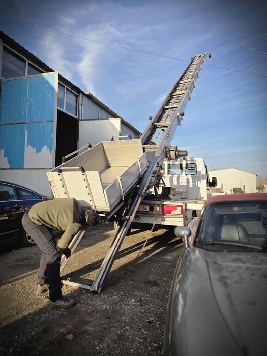 Lift mobil de inchiriat