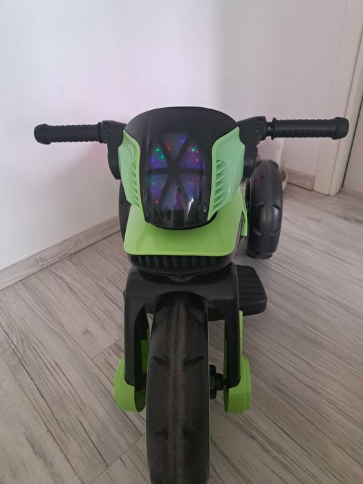 Motocicleta de politie 198A Baby Mix verde