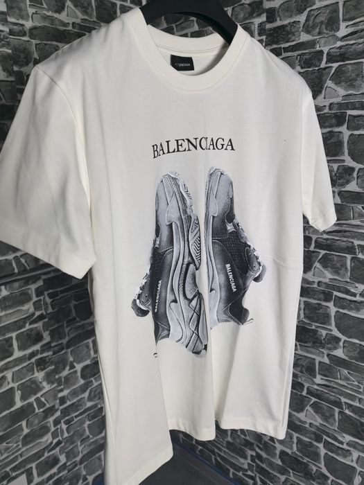 Balenciaga тениска високо качество