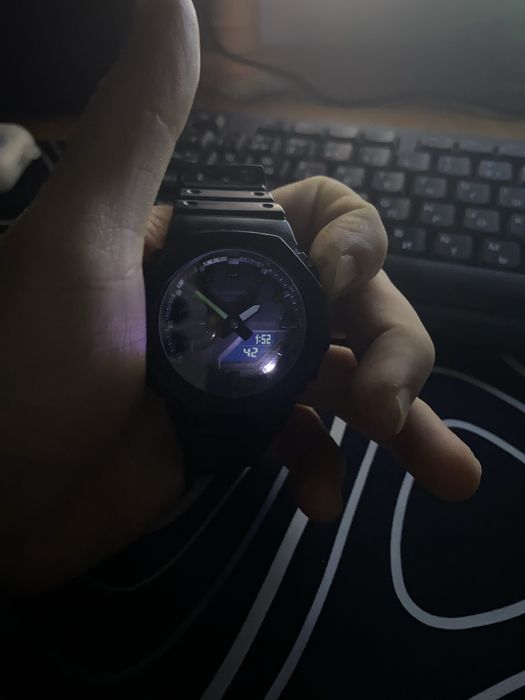 Casio G-Shock GA-2100 (Carbon Core Guard)