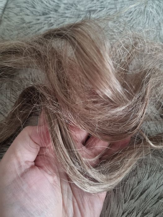 Шиньон Волосы на гребешках