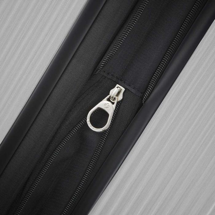 Продам чемодан Samsonite. Новый, оригинал.