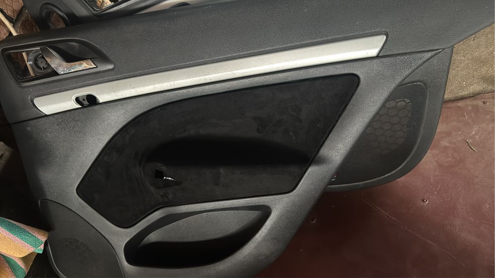 Vopsesc jante ,elemente din plastic