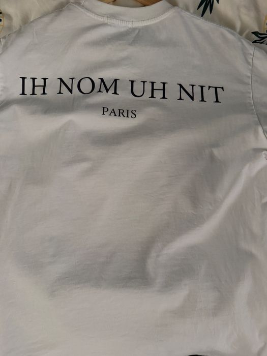 Tricou