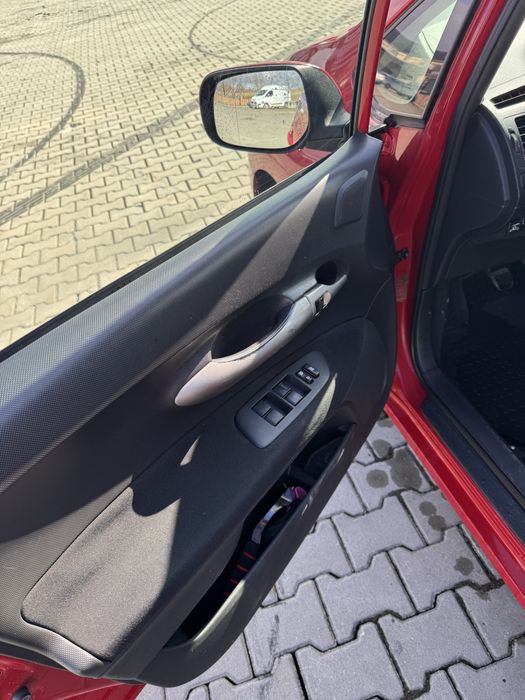 Toyota auris 1.6 vvti cu GPL