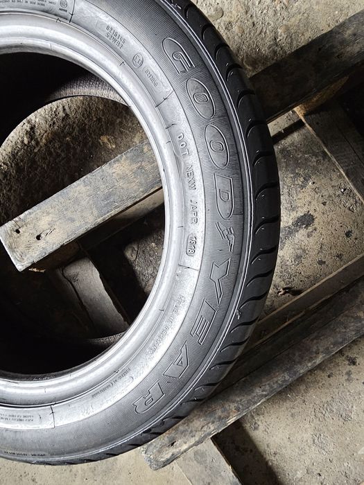 2 anvelope vara 205 60 16 Goodyear Runflat 6.2mm