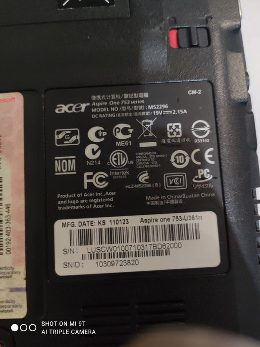 Продам нетбук acer на запчасти