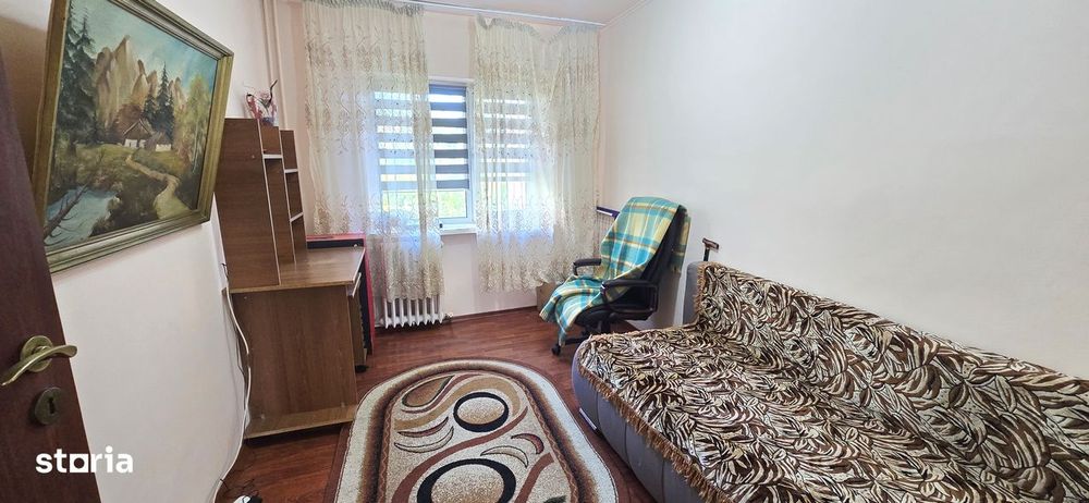 ULTRACENTRAL! Apartament 3 camere, et. intermediar UMF - INDEPENDENTEI