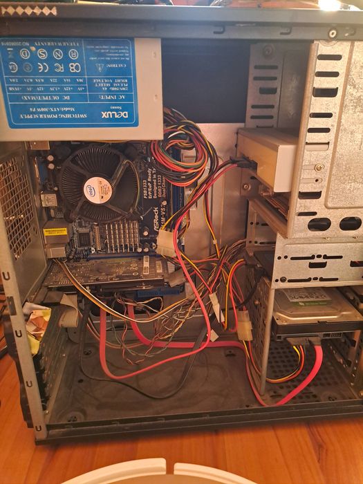 Настолен компютър за игри и филми