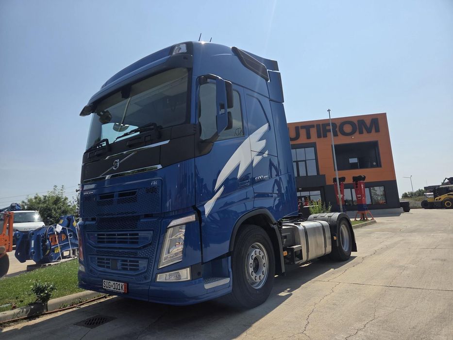 Volvo FH500, euro 6, 2020, 506.819km, cutie automata, 2 rezervoare TOTAL 1.015l, frigider, Aer cond stationare, anv BALON punte fata 90% ok, spoilere cabina, motor 12,7l, rulat doar in GERMANIA, posibilitate leasing 4 ani, PROMOTIE 47.900 EUR+Tva