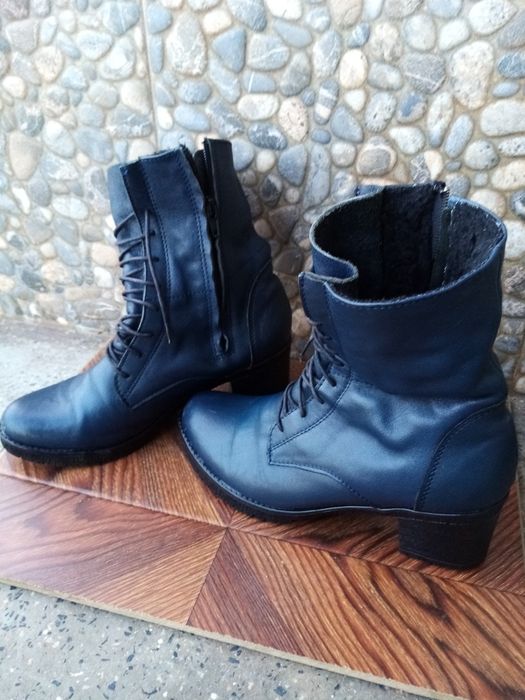 Ботушки със ток..