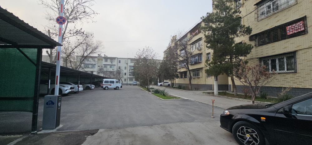 Банковский! Зал 6х6 .4 хона 140 м² чилонзор г9