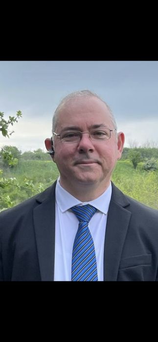 Prof. cu 17 ani experiență ofer consiliere psihologică  la Cabinet/Online pentru probleme de viață, relații, stres, și clarificare probleme medicale