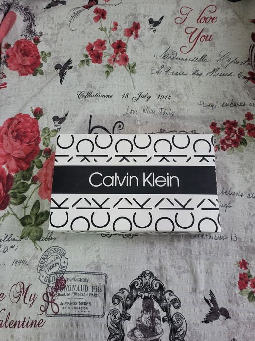 Set 3 boxeri bărbați Calvin Klein – M / L / XL – cutie inclusă