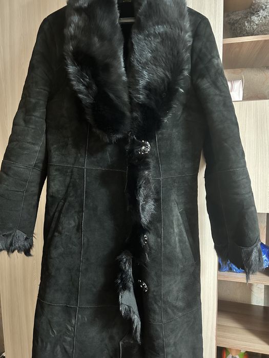 Продам дубленку, пальто