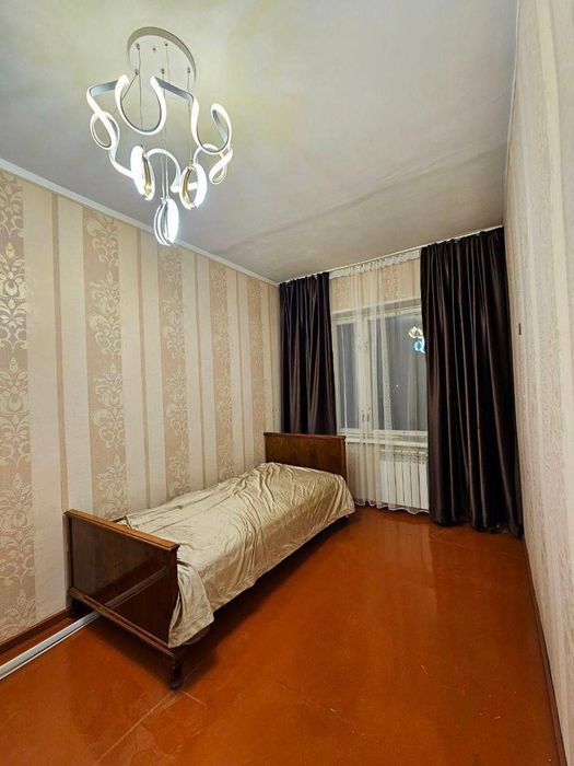 Венгерская Сергели. Аэропорт. 3/3/4 74м²  77 серия