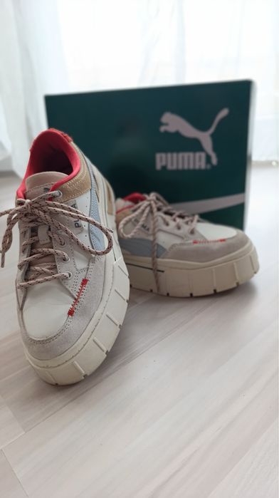 Обувки с платформа Puma Mayze