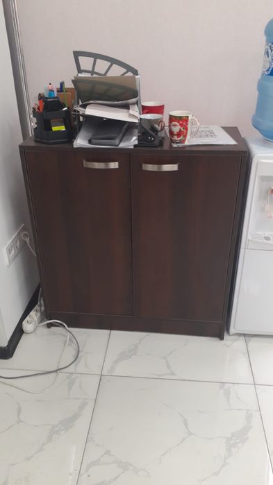 Офисная мебель продается